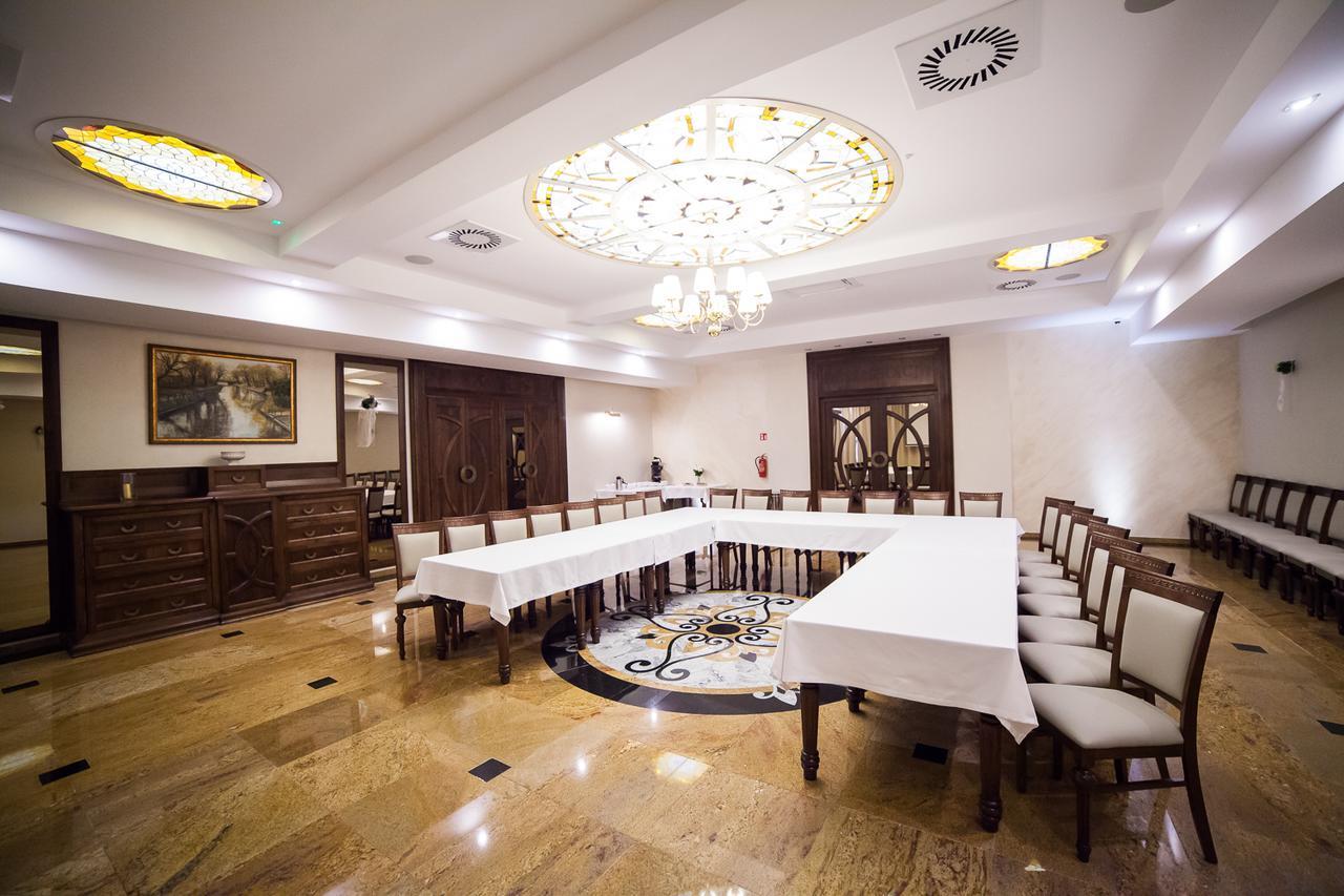 Hotel Wodnik 비드고슈치 외부 사진